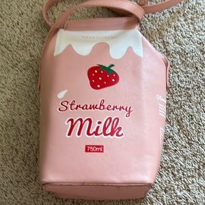 Strawberry milk purse
